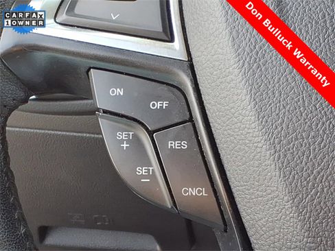 Used 2024 Ford Edge SEL image 25