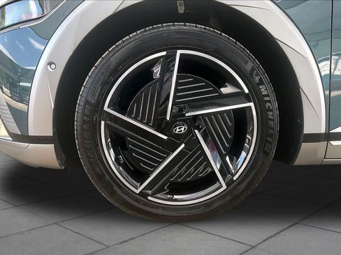 Certified 2025 Hyundai Ioniq 5 Limited AWD/4WD image 10