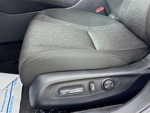 Used 2025 Honda Accord SE image 25