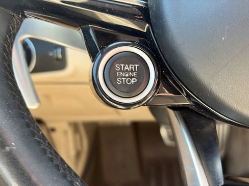Used 2020 Alfa Romeo Giulia Ti AWD/4WD image 26