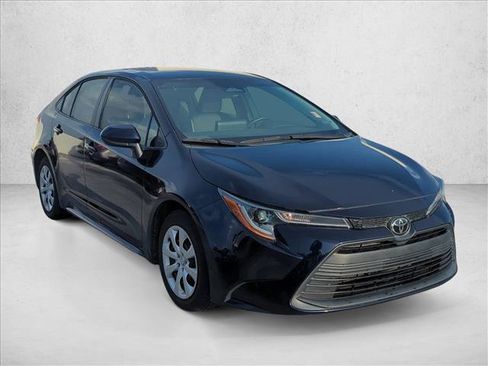Certified 2024 Toyota Corolla LE FWD image 3