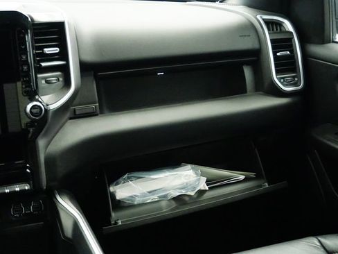 Used 2023 RAM 1500 Big Horn image 21