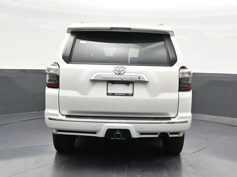 Used 2023 Toyota 4Runner Limited AWD/4WD image 4