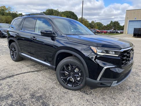 New 2025 Honda Pilot Touring image 47