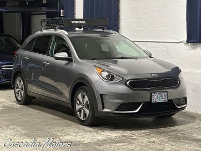 Used 2017 Kia Niro LX