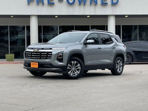 Certified 2025 Chevrolet Equinox LT w/ Convenience Package II image 1