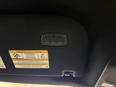 Used 2021 Ford Expedition XLT RWD image 19