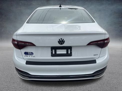 Used 2024 Volkswagen Jetta SEL FWD image 6