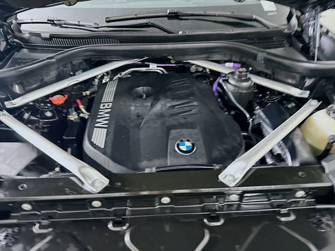 Used 2024 BMW X5 sDrive40i image 34