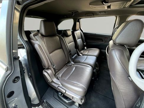 Used 2023 Honda Odyssey Touring image 24