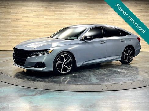 Used 2022 Honda Accord Sport image 5