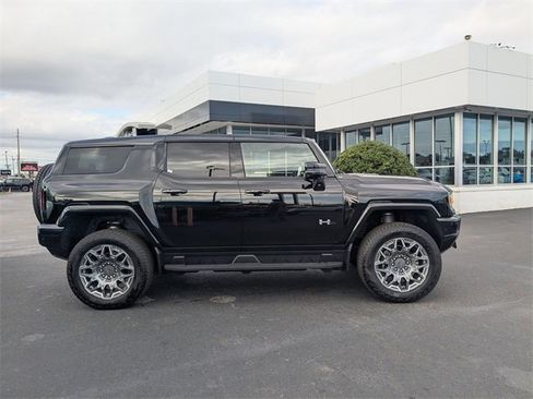 New 2026 GMC Hummer EV SUV image 3