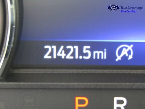 Certified 2024 Ford Explorer XLT w/ Equipment Group 202A AWD/4WD image 19
