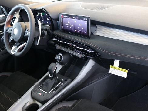 New 2025 Alfa Romeo Tonale Intensa image 37