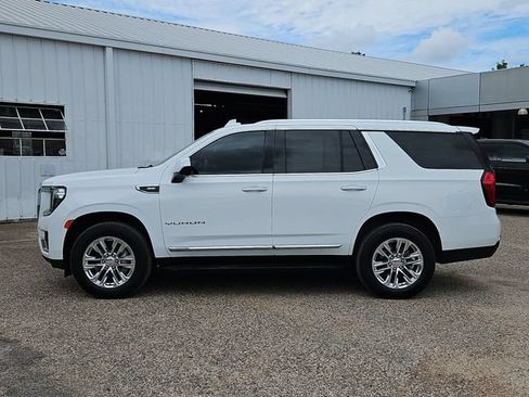Certified 2023 GMC Yukon SLT RWD image 43