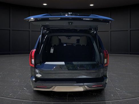 New 2025 Ford Expedition King Ranch image 17