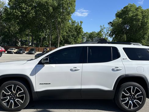 Used 2021 GMC Acadia SLT w/ Elevation Edition AWD/4WD image 7