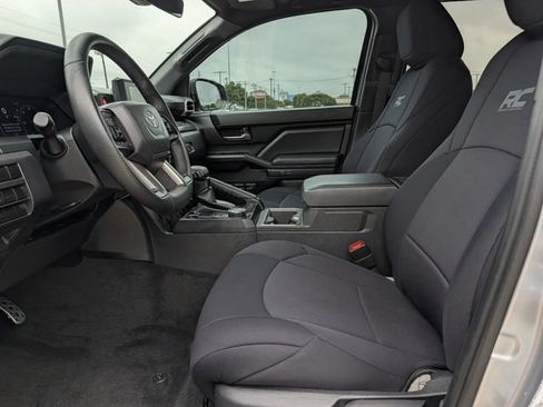 Used 2024 Toyota Tacoma TRD Sport RWD image 26