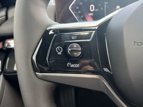 New 2024 BMW i5 eDrive40i w/ Convenience Package image 31