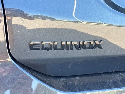 Used 2023 Chevrolet Equinox RS AWD/4WD image 12