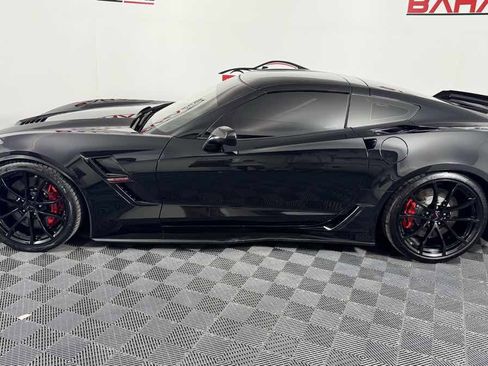 Used 2018 Chevrolet Corvette Grand Sport w/ Carbon Flash Badge Package RWD image 3