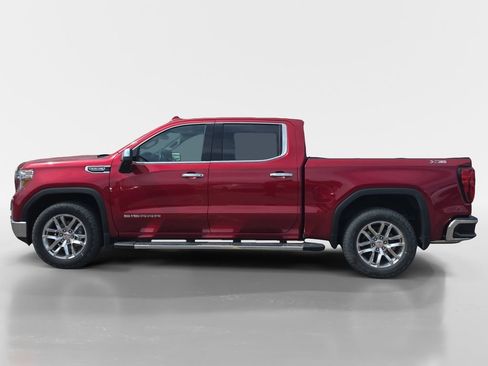 Used 2022 GMC Sierra 1500 SLT w/ SLT Premium Plus Package AWD/4WD image 2