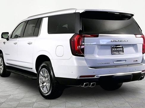 Used 2026 GMC Yukon XL Denali RWD image 4