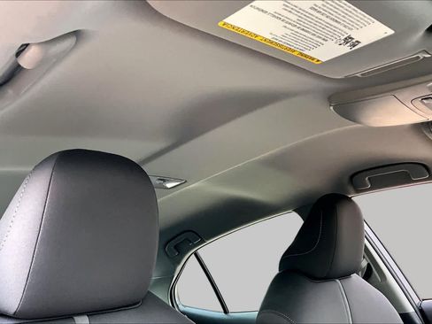 Used 2024 Toyota Camry LE FWD image 14