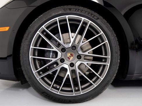 New 2026 Porsche Panamera 4 image 14