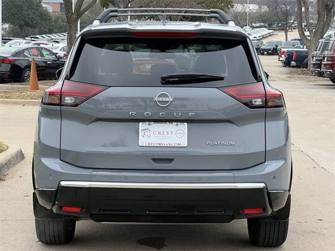 Certified 2025 Nissan Rogue Platinum image 5