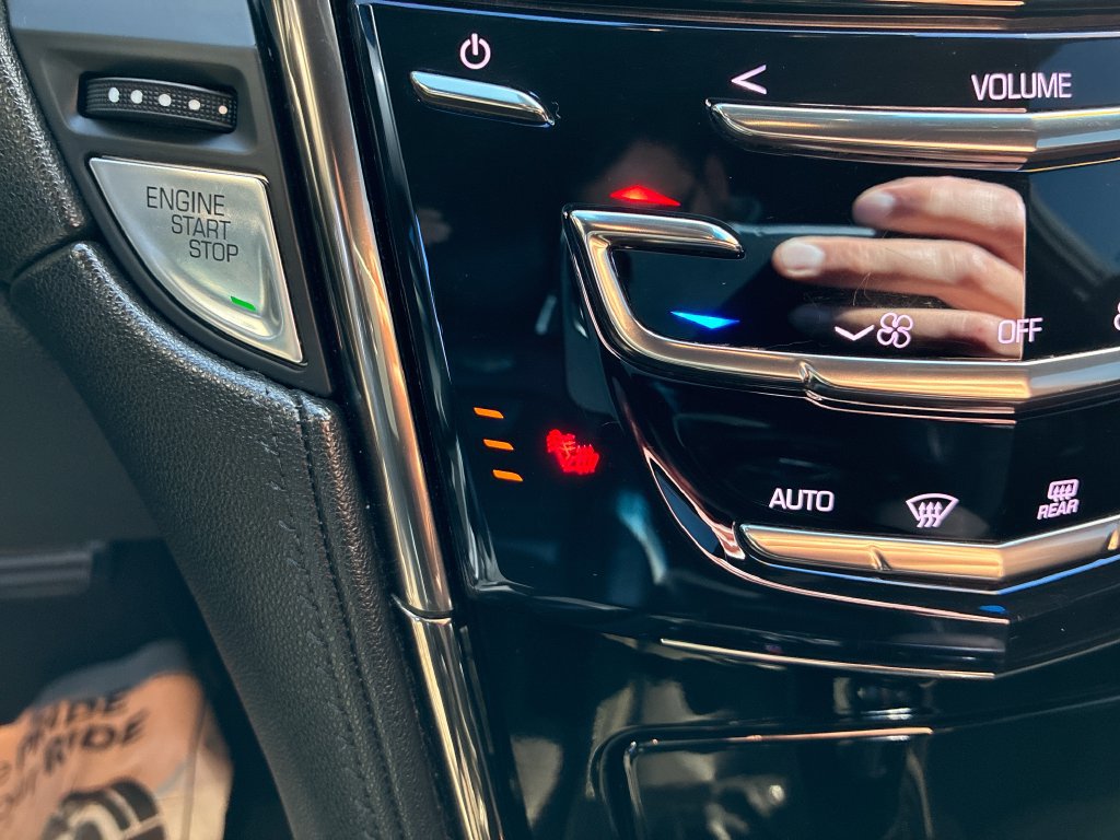 Used 2018 Cadillac ATS V w/ Carbon Fiber Package RWD image 27