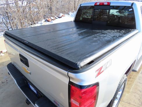 Certified 2018 Chevrolet Silverado 1500 LT w/ All Star Edition image 16