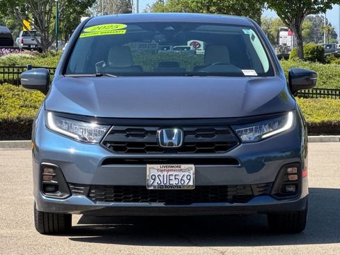 Used 2025 Honda Odyssey EX-L image 9