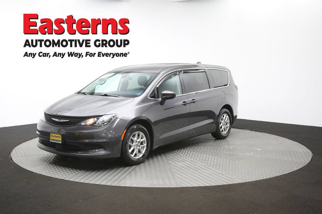 Used 2022 Chrysler Voyager LX FWD image 56