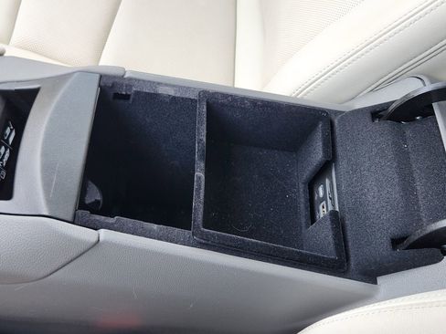 Used 2023 Cadillac XT5 Premium Luxury w/ Technology Package image 22