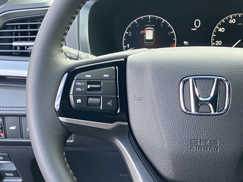 Certified 2026 Honda Odyssey Sport-L image 21