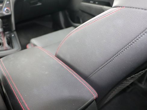 Used 2018 Hyundai Elantra Sport FWD image 25