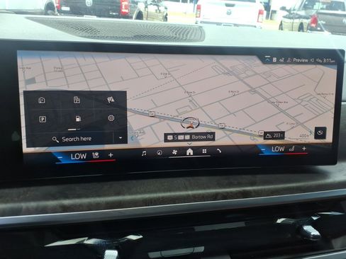 Used 2025 BMW X7 xDrive40i w/ M Sport Package image 11