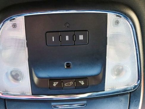 Used 2018 Jeep Grand Cherokee Limited image 43