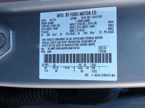 Used 2024 Lincoln Nautilus Reserve image 3