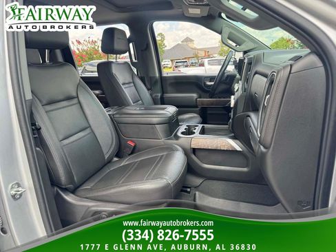 Used 2021 GMC Sierra 2500 Denali w/ Denali Ultimate Package AWD/4WD image 12