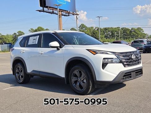 Used 2026 Nissan Rogue SV w/ Cold Weather Package FWD image 5