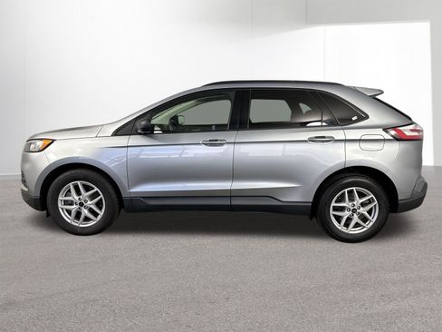 Used 2023 Ford Edge SE image 28