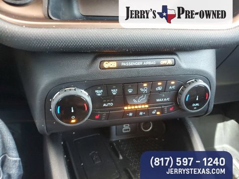 Used 2023 Ford Bronco Sport Outer Banks w/ Tech Package AWD/4WD image 10