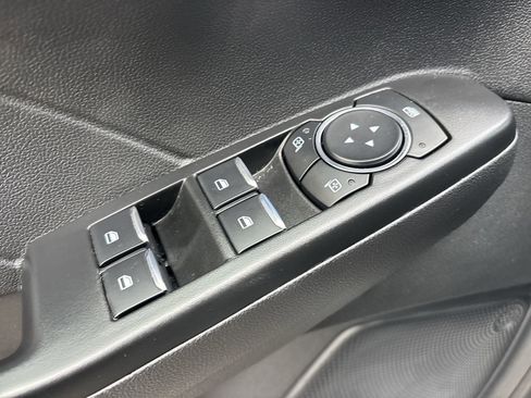 Certified 2025 Ford Escape ST-Line w/ Tech Pack #1 image 18