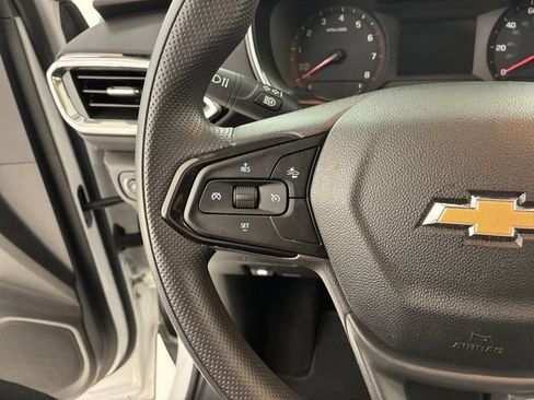 Certified 2022 Chevrolet TrailBlazer LT w/ Convenience Package AWD/4WD image 23