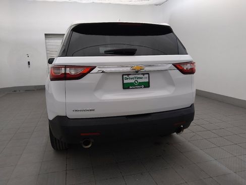 Used 2019 Chevrolet Traverse LS FWD image 6