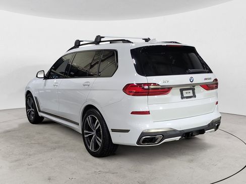 Used 2020 BMW X7 M50i image 3