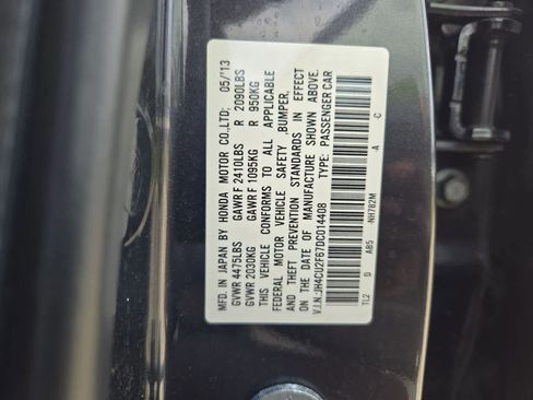 Used 2013 Acura TSX Sedan FWD image 35