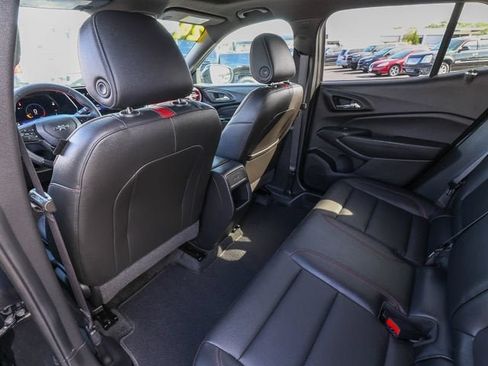 Used 2024 Chevrolet Trax RS w/ Sunroof Package FWD image 26